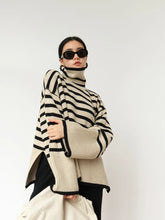 Women's Striped Turtleneck Sweater2023New Autumn and Winter Loose Design Niche Knitwear Pullover Coat
