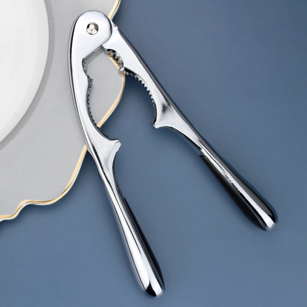 Popular Effective Alloy Nutcrackers Clamp Walnut/Hazelnut/Chestnut/Almond Nut Pliers Useful Kitchen Shellers For Home Restaurant